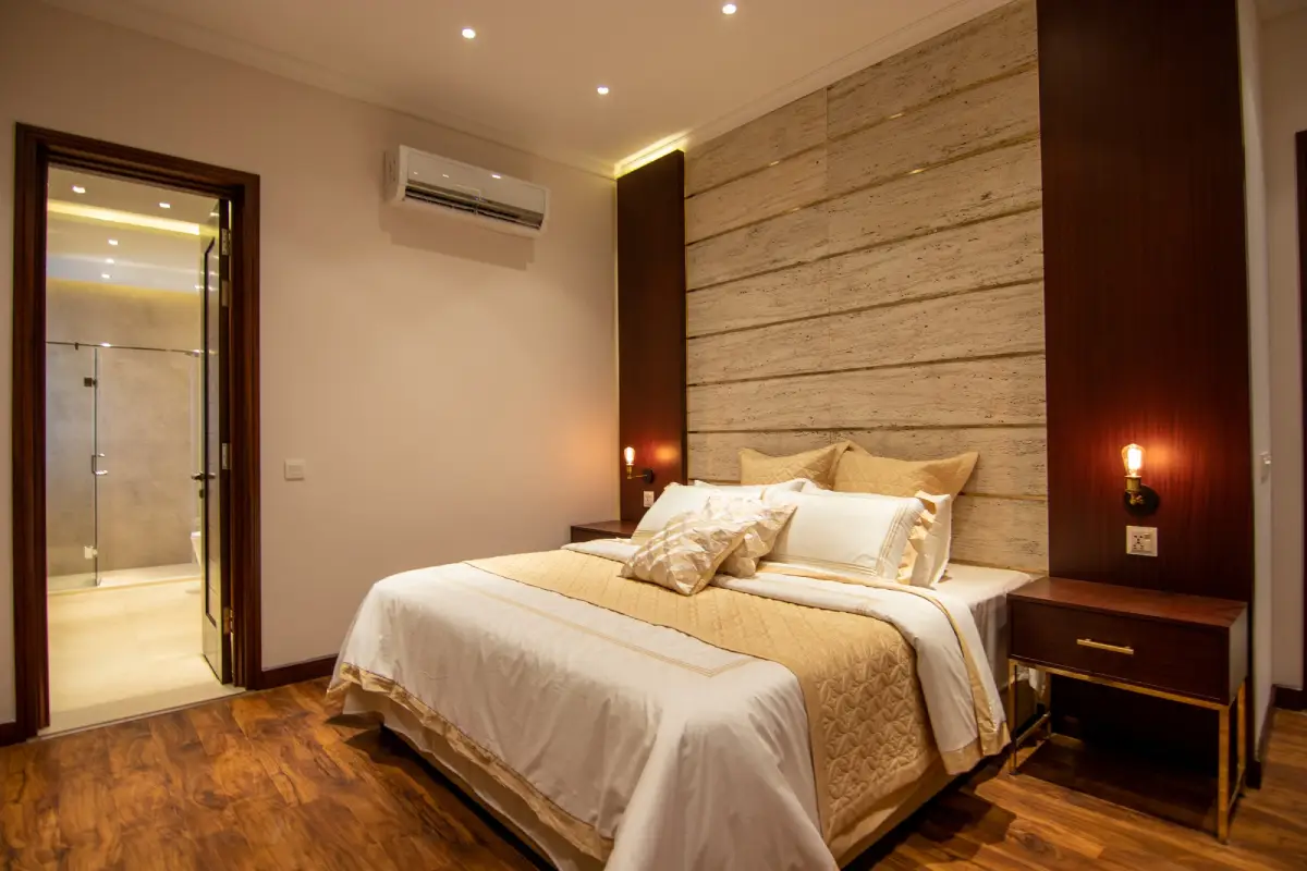 Comfortable Room with En-Suite Bathroom